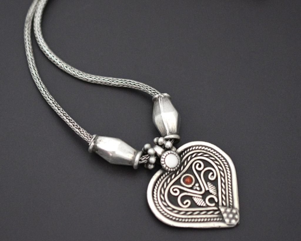 Indian Heart Coral Pendant Silver Beads Necklace with Snake Chain