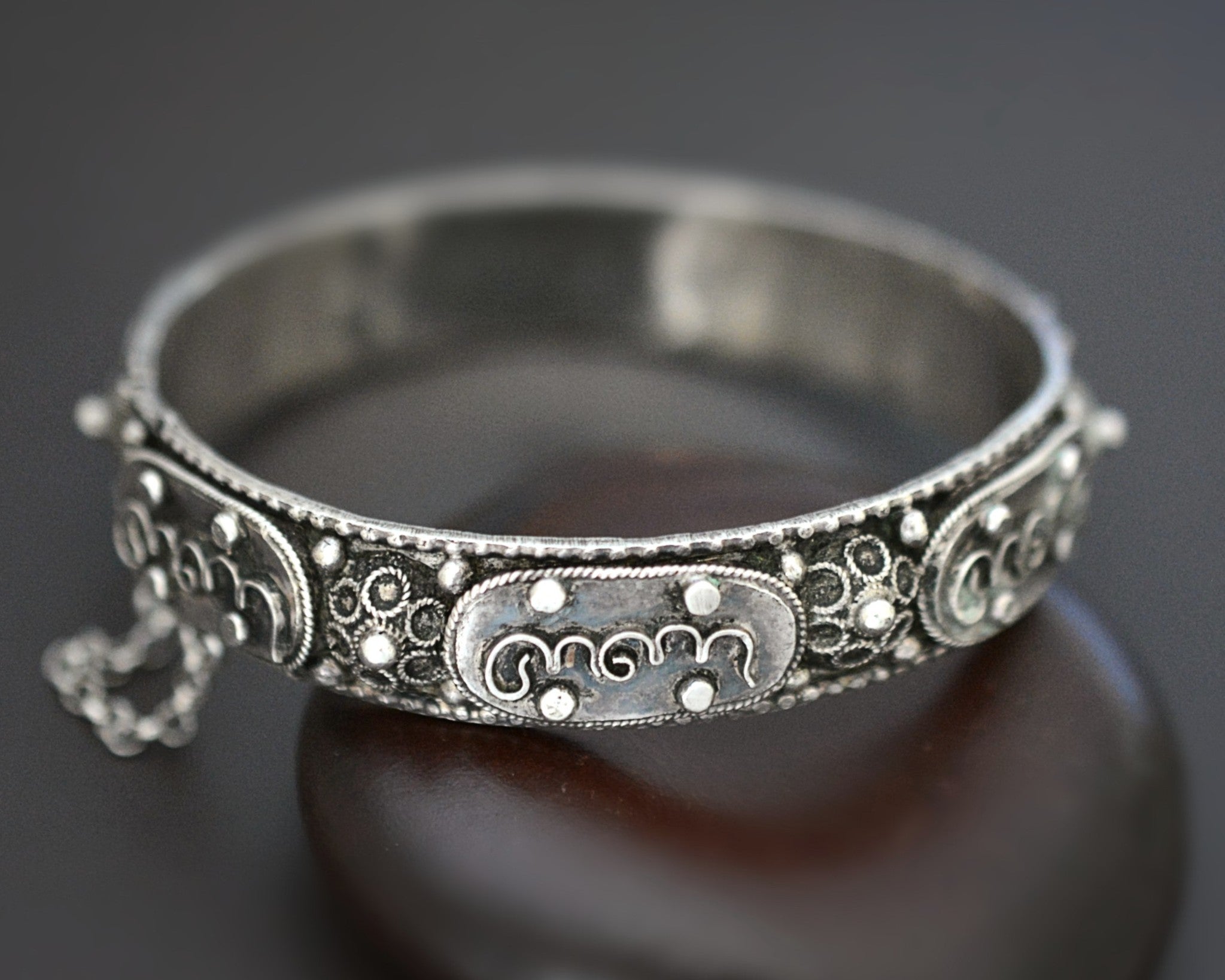 Tunisian Calligraphy Bracelet - Tunisian Hinged Bracelet
