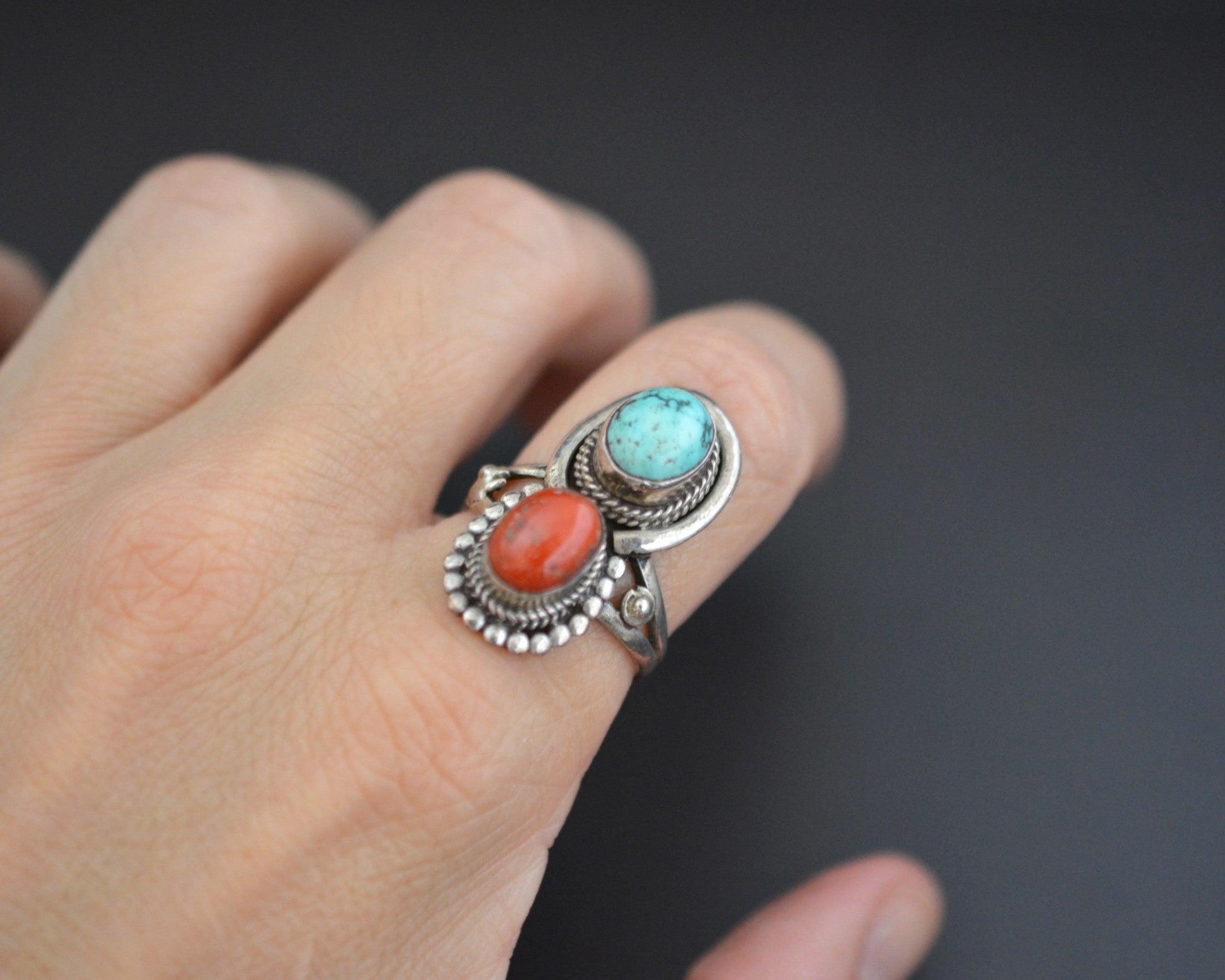 Vintage Nepali Coral Turquoise Ring - Size 8.25