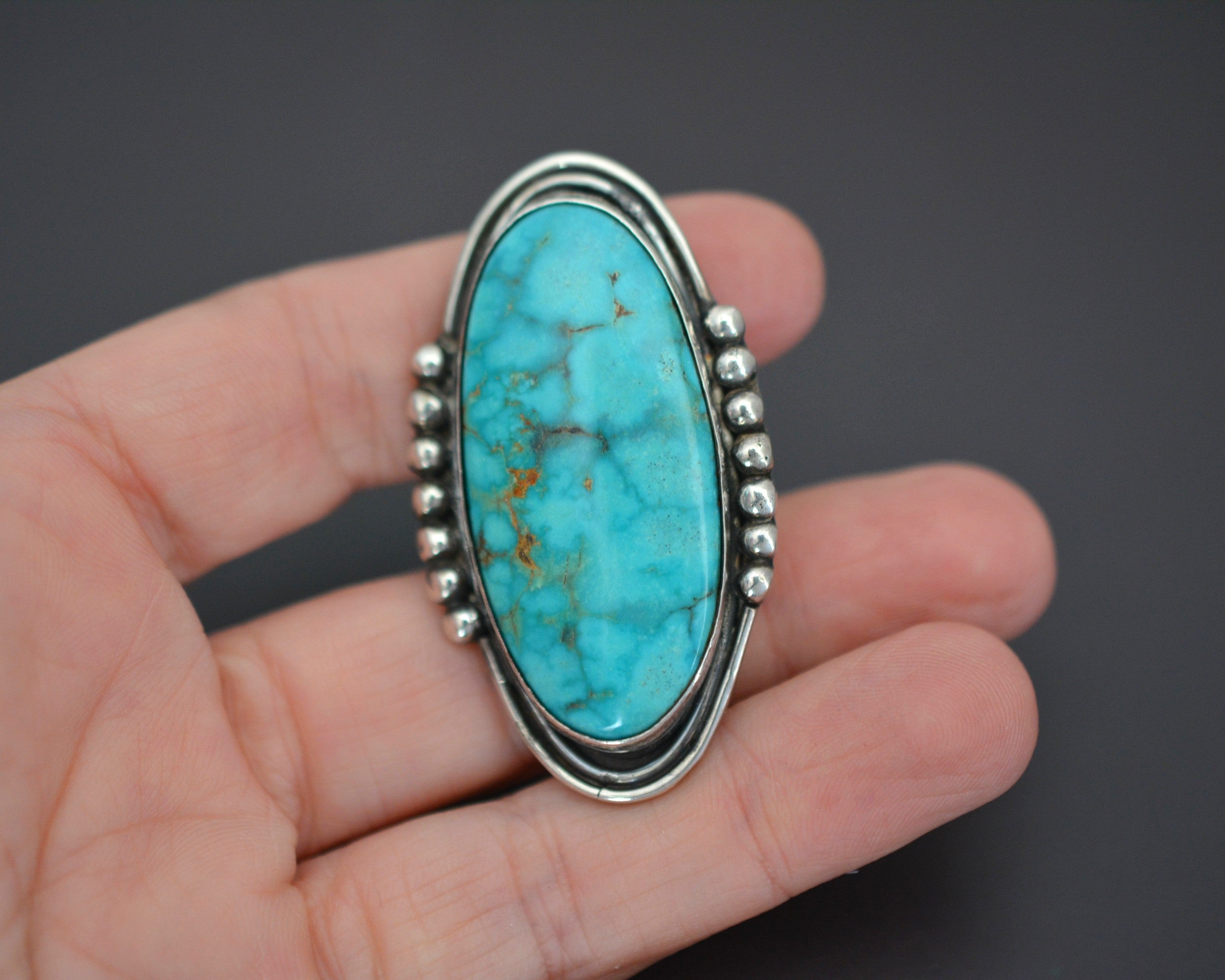 Splendid Native American Turquoise Ring - Size 7.75/8