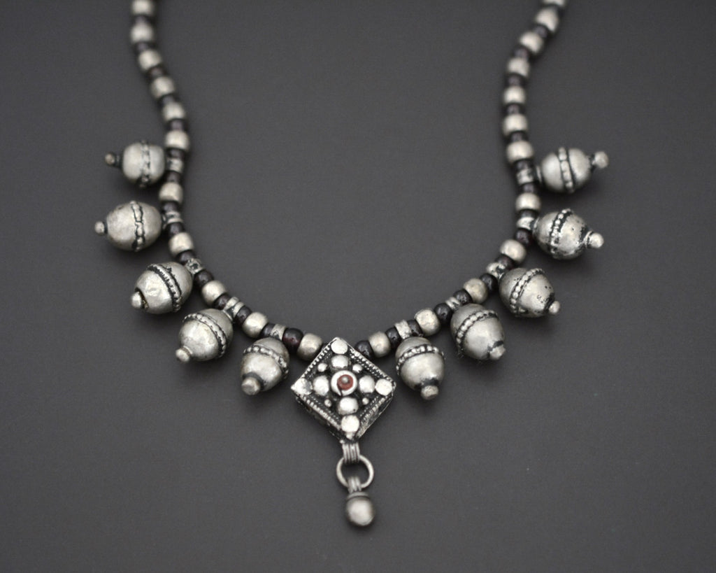 Yemeni Silver Garnet Beads Necklace