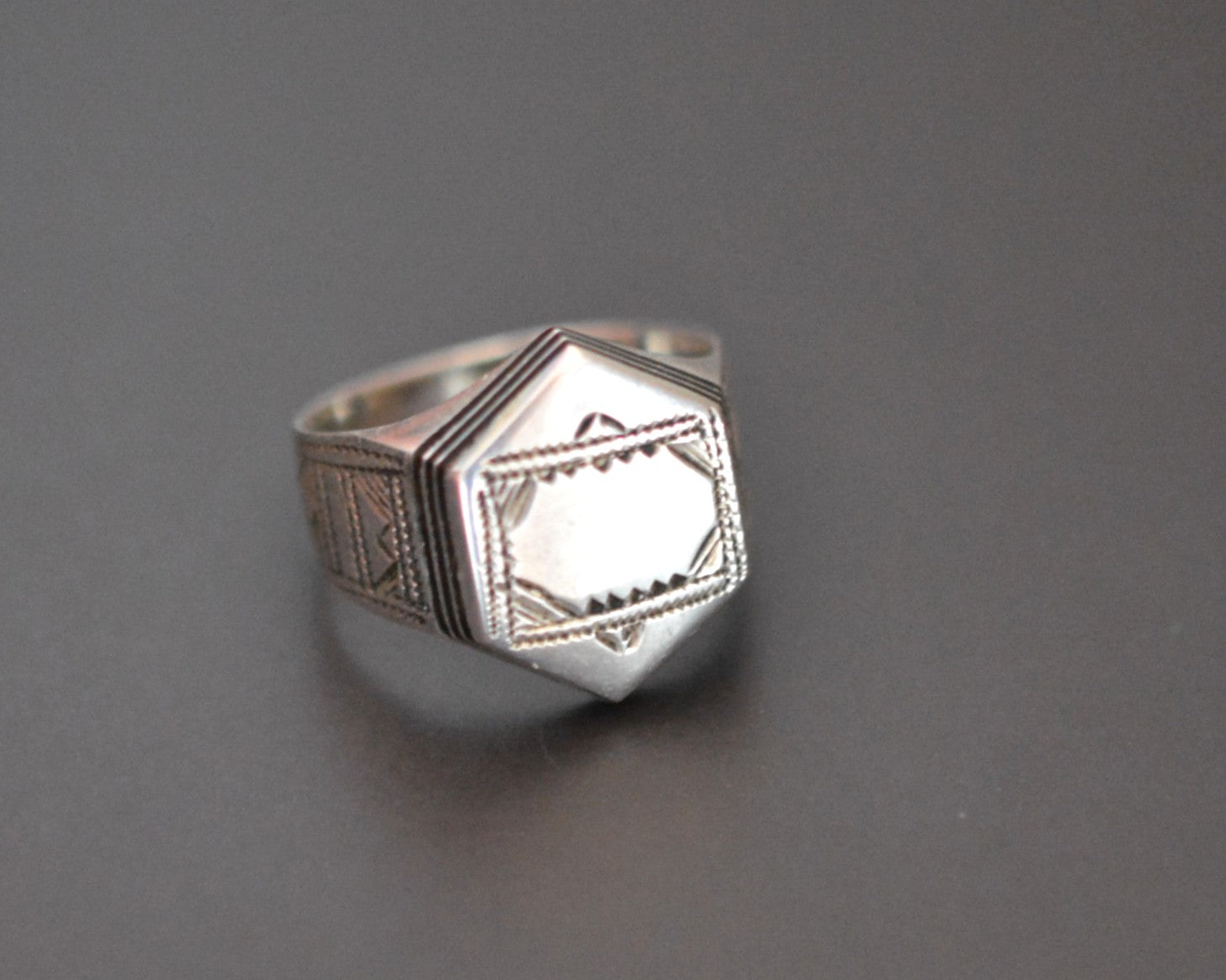 Tuareg Ring with Carvings and Ebony Inlay