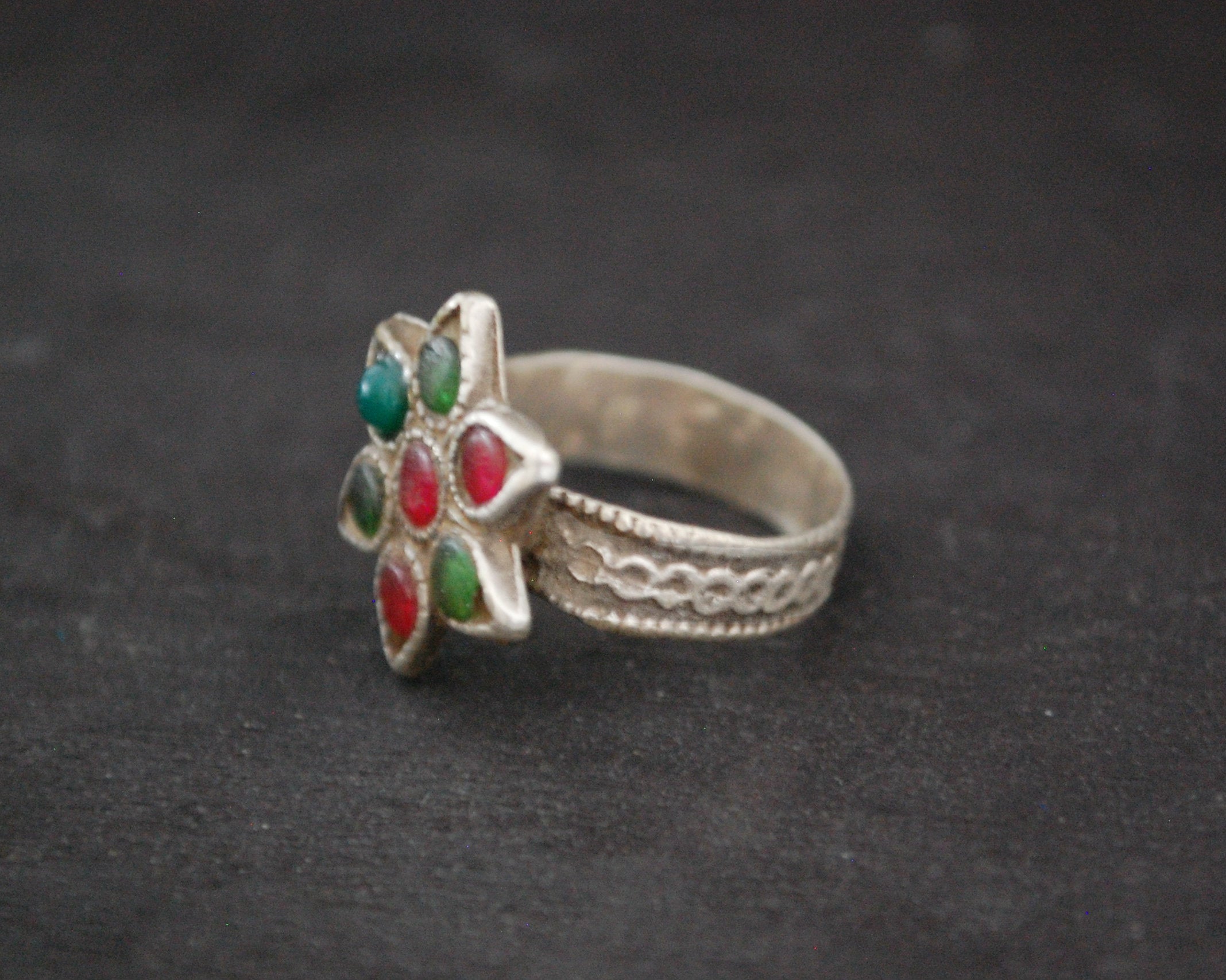 Rajasthani Flower Ring with Glass Stones - Size 6.5