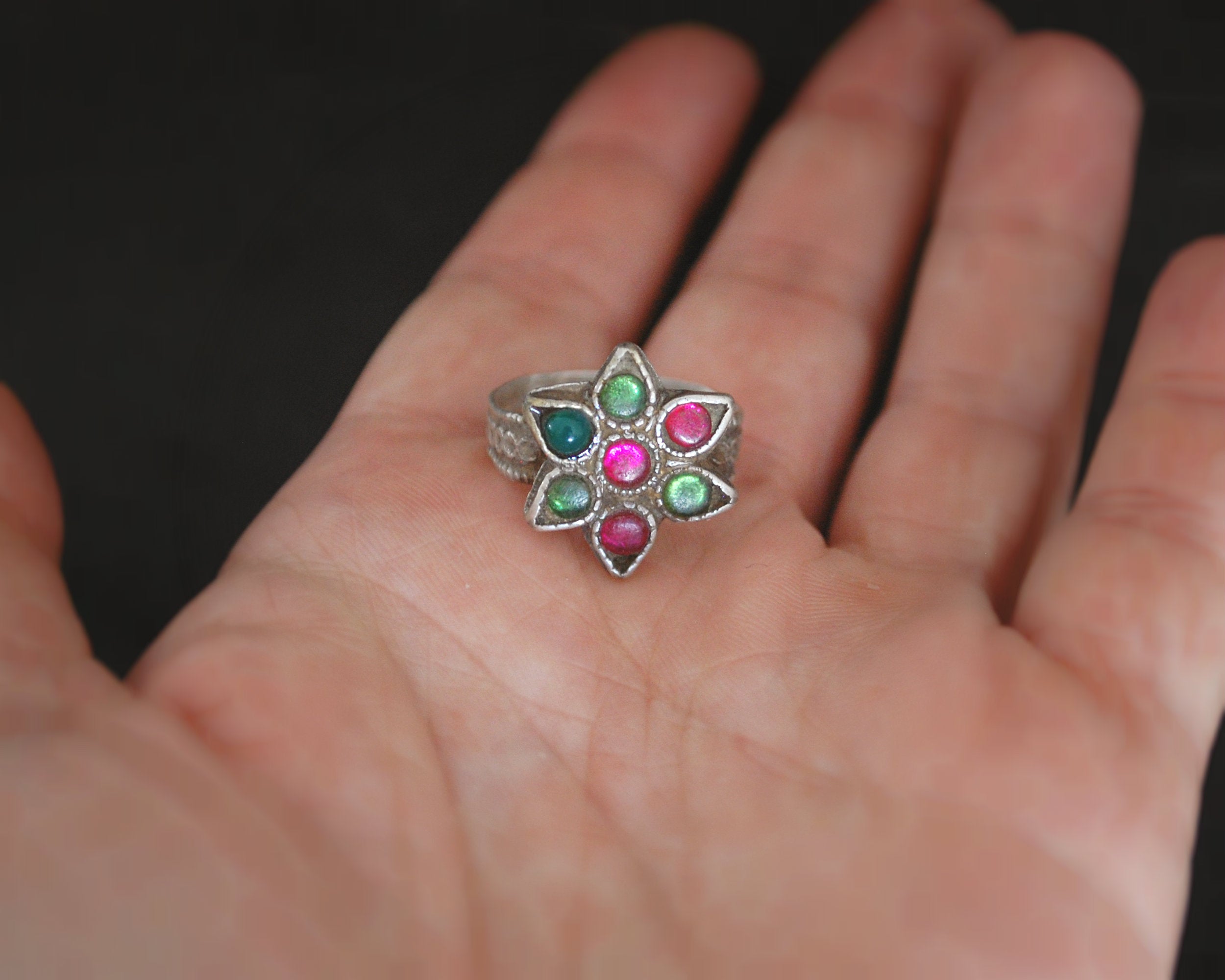 Rajasthani Flower Ring with Glass Stones - Size 6.5