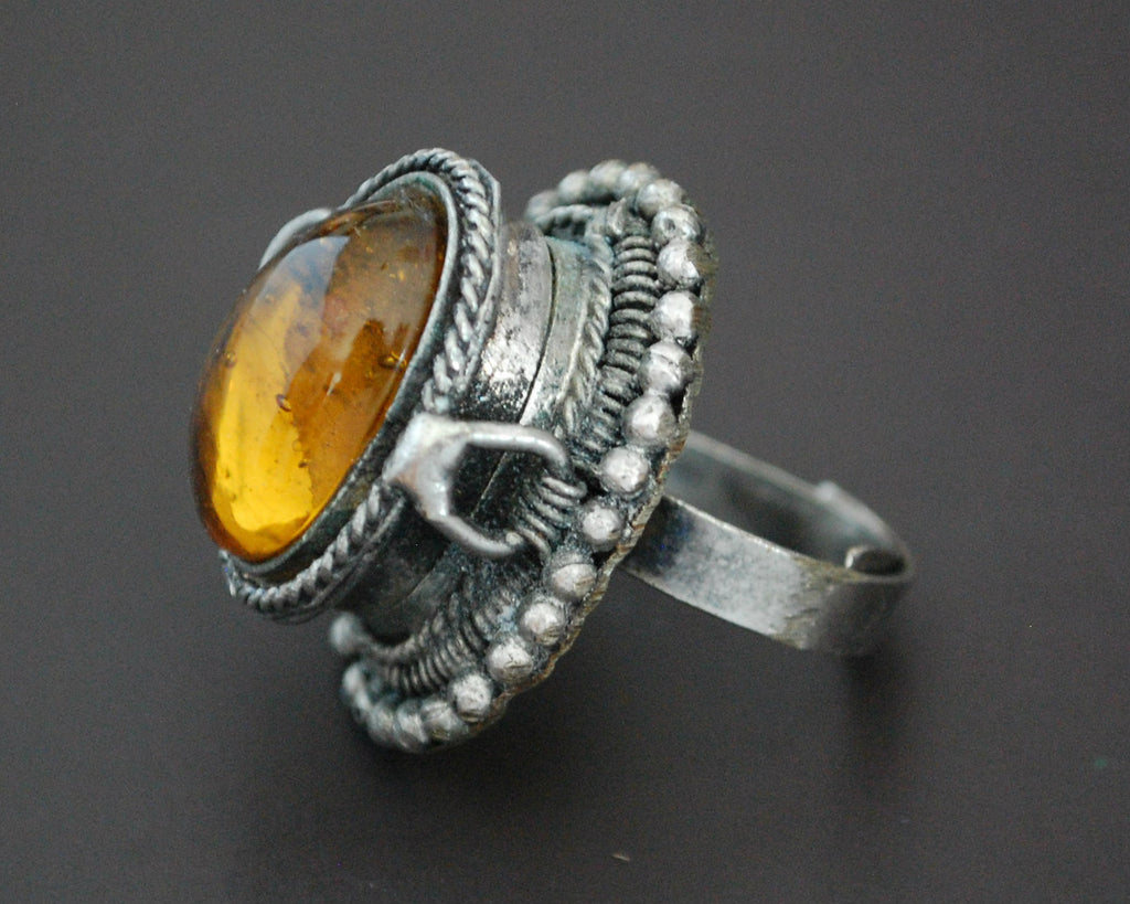 Poison Amber Ring - Size 6.5+