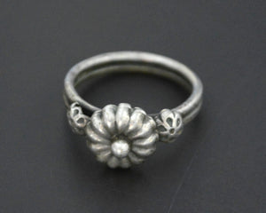 Old Rajasthani Silver Flowery Ring - Size 9