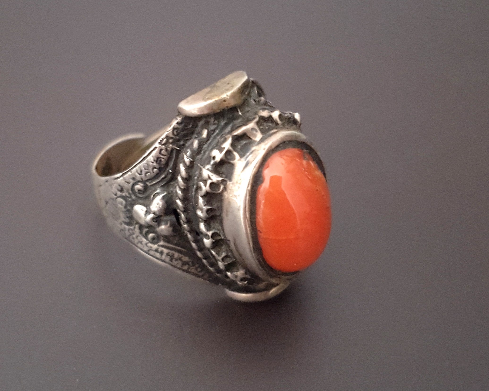 Nepali or Tibetan Coral Saddle Ring - Size 7