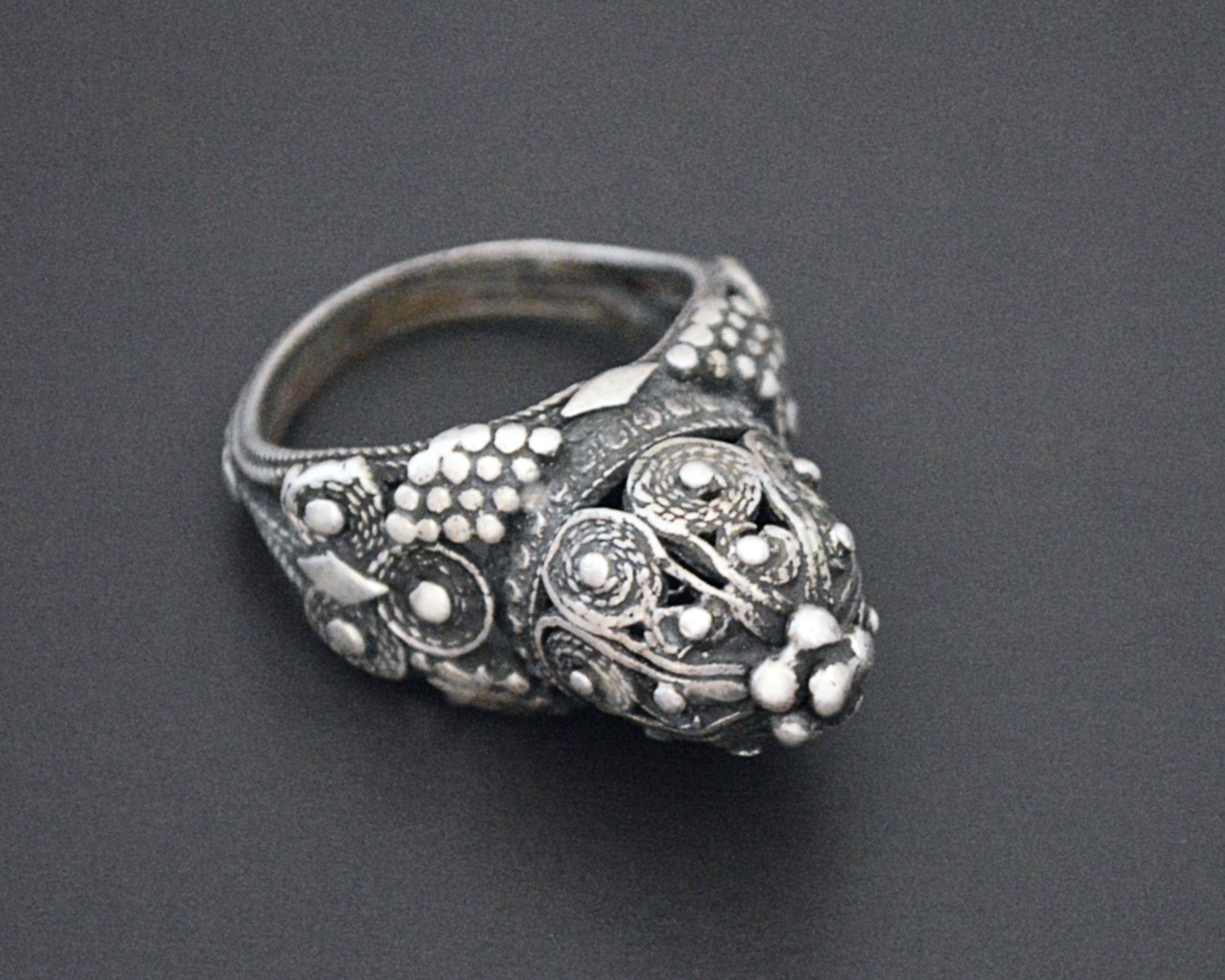 Antique Yemeni Filigree Ring - Size 9.5