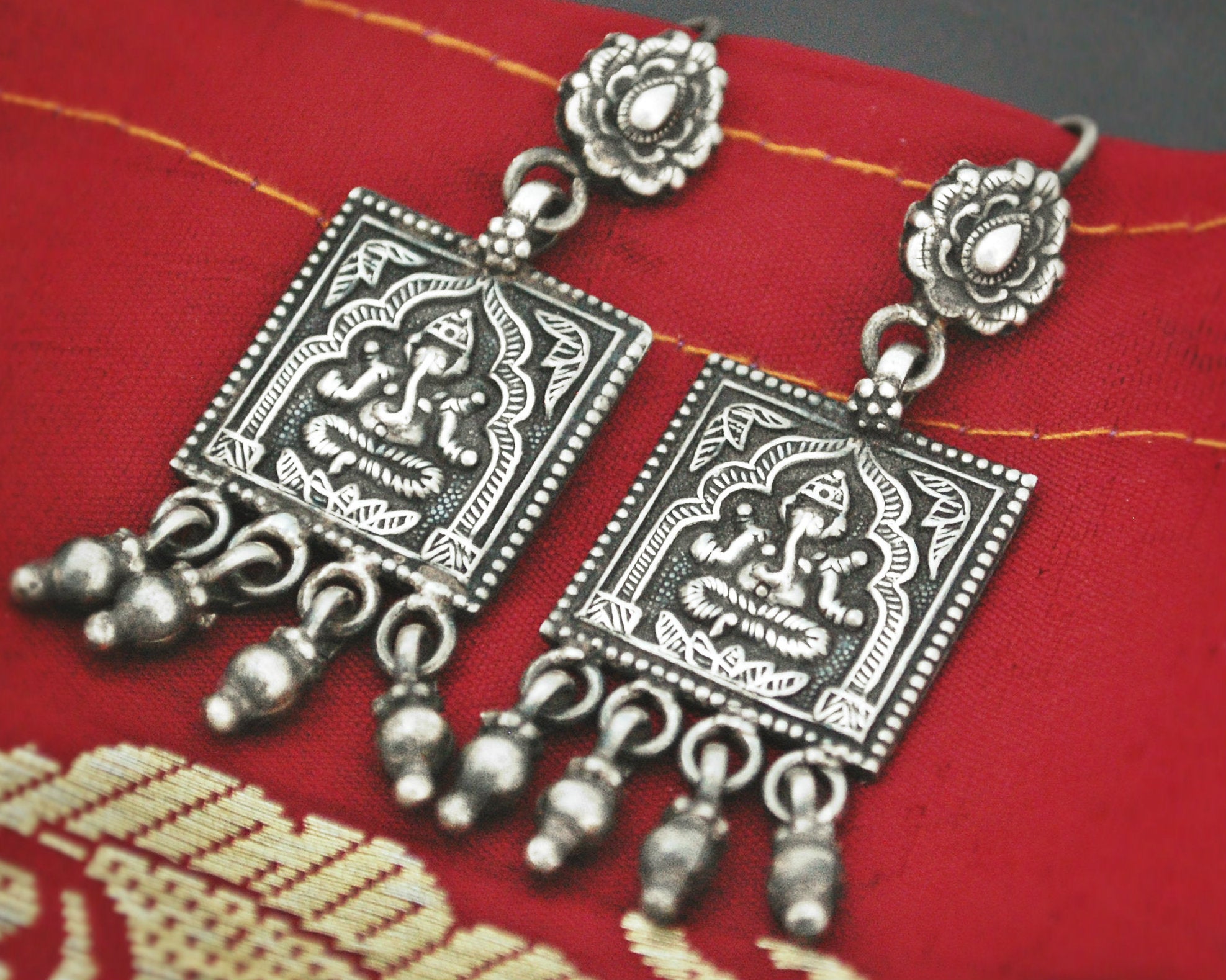Rajasthani Ganesha Silver Earrings with Dangles