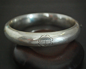 Ethnic Sterling Silver Hinged Bangle Bracelet
