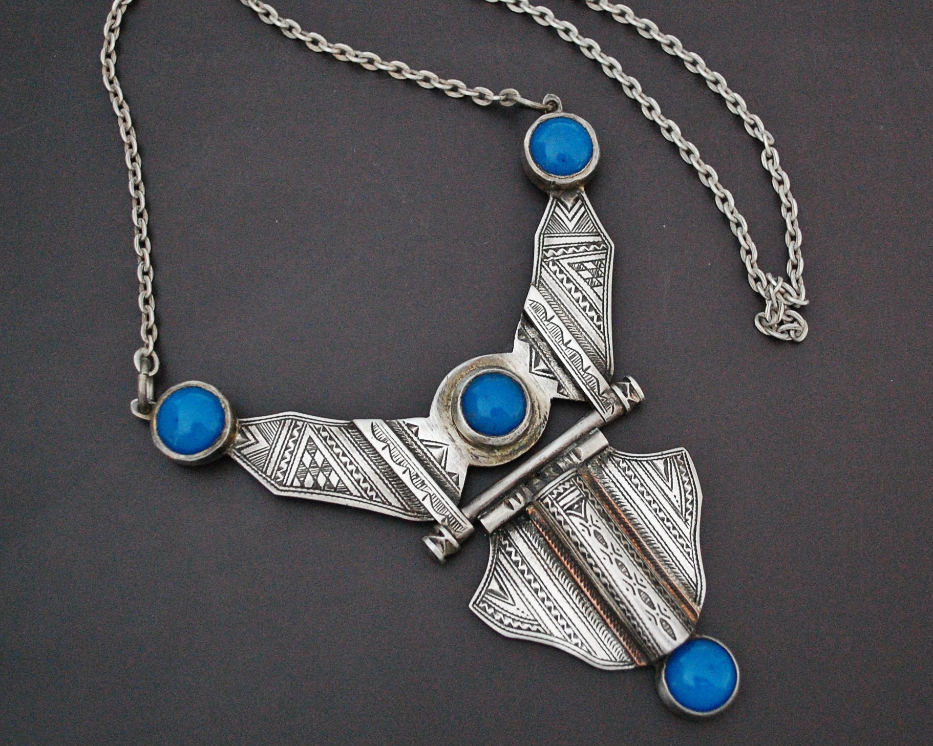 Tuareg Blue Beads Carved Pendant Necklace