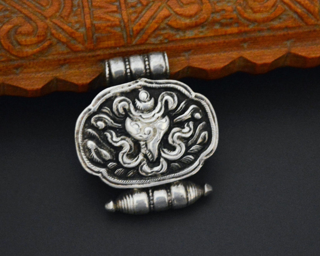 Nepali Conch Shell Gau Prayer Box
