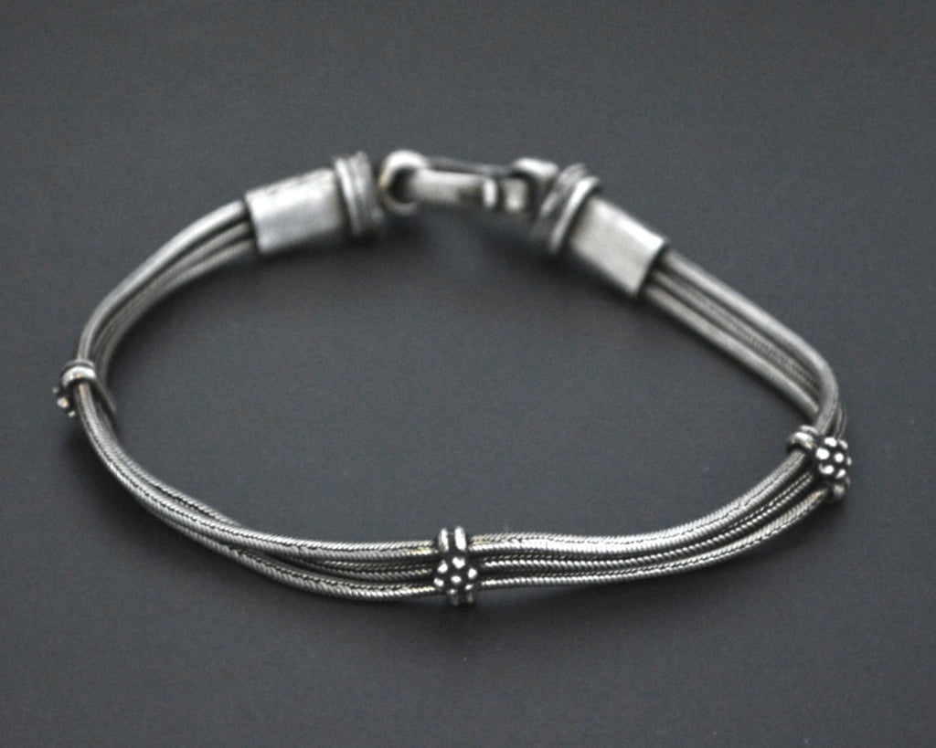 Rajasthani Silver Snake Chain Bracelet with Flowers