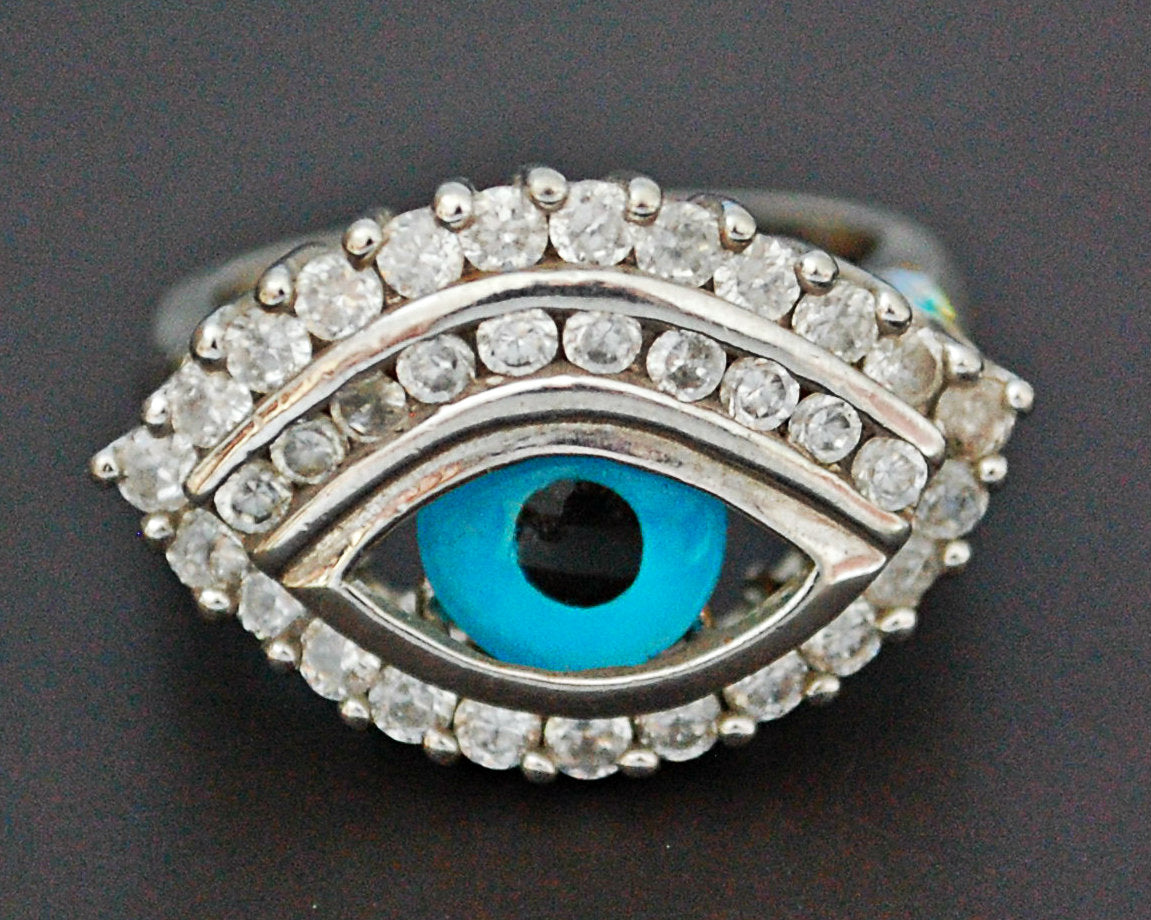 Eye Ring - Size 8