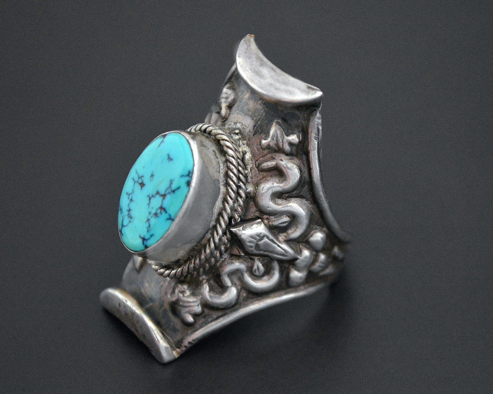 Gorgeous Nepali Turquoise Saddle Ring - Size 11