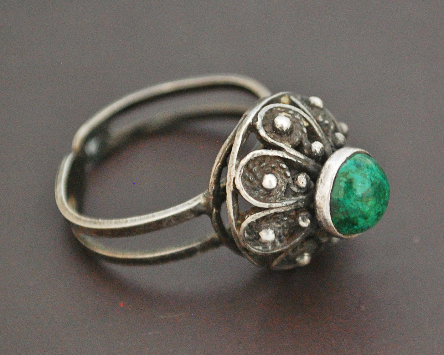 Balkan Filigree Malachite Ring - Size 8+