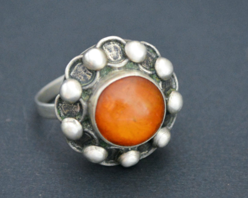 Ethnic Older Amber Ring - Size 7.5