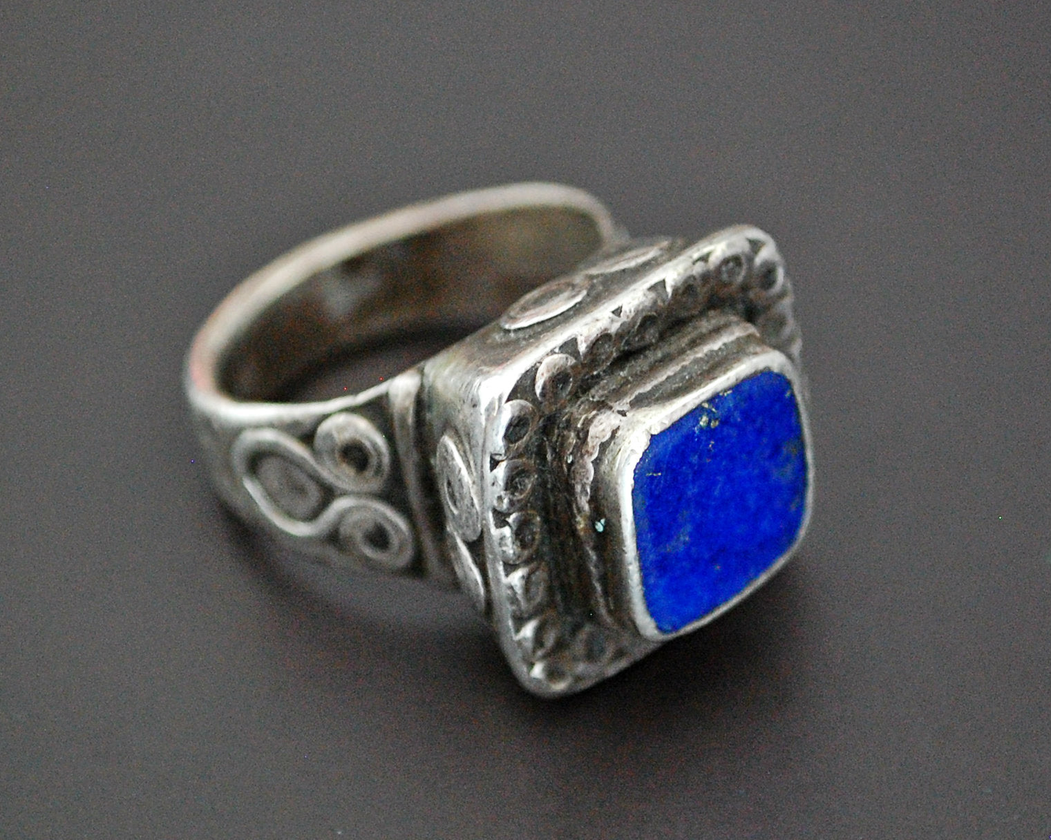 Old Afghani Lapis Lazuli Ring - Size 8.5