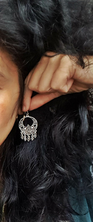 Vintage Filigree Silver Earrings with Heart Motif and Dangles