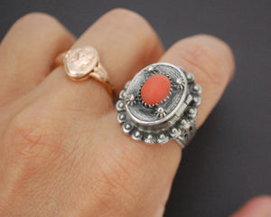 Vintage Coral Filigree Poison Ring - Size 7