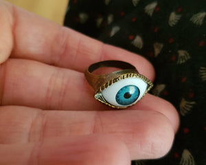 Eye Ring - Size 5.5