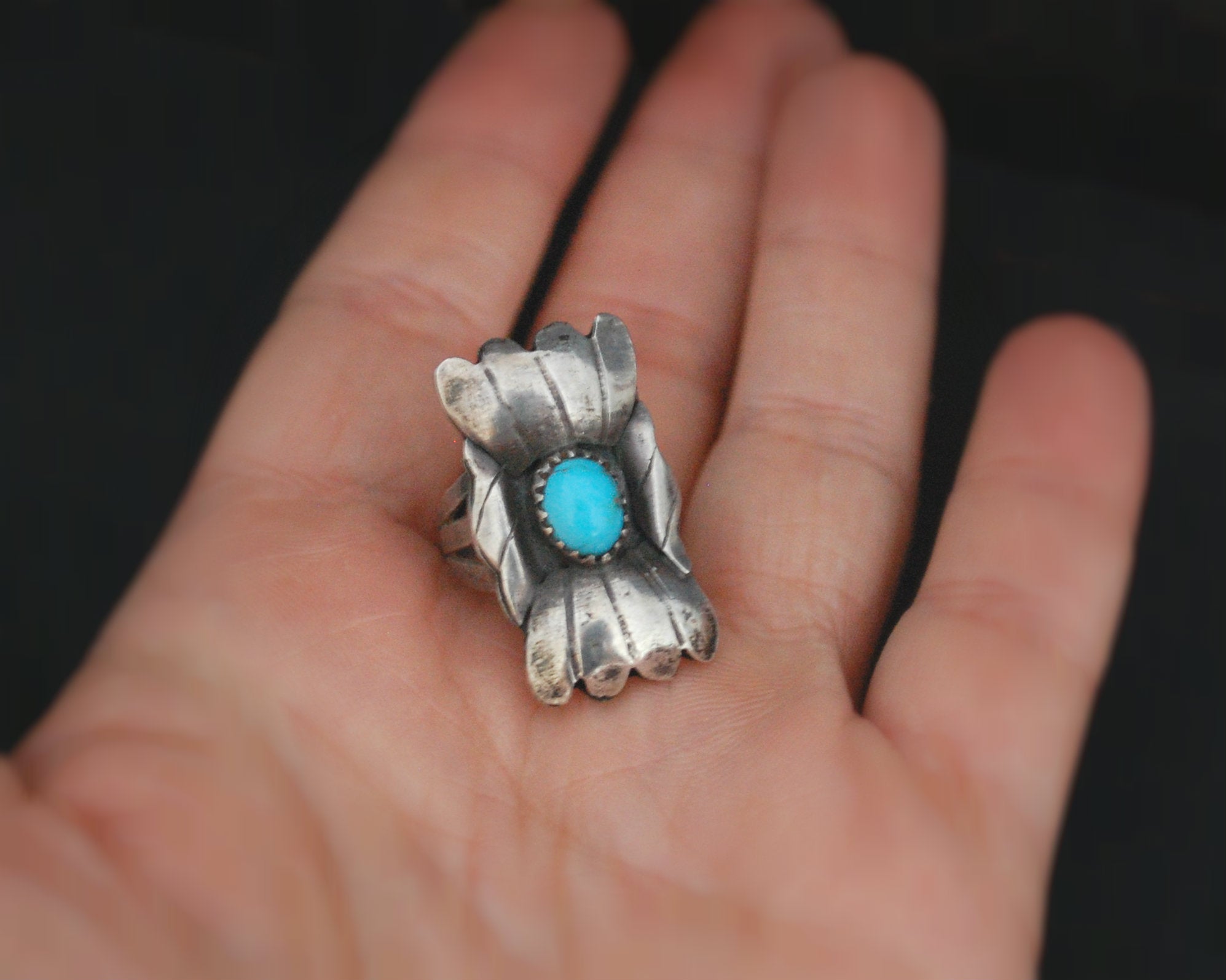 Native American Turquoise Ring - Size 7.5