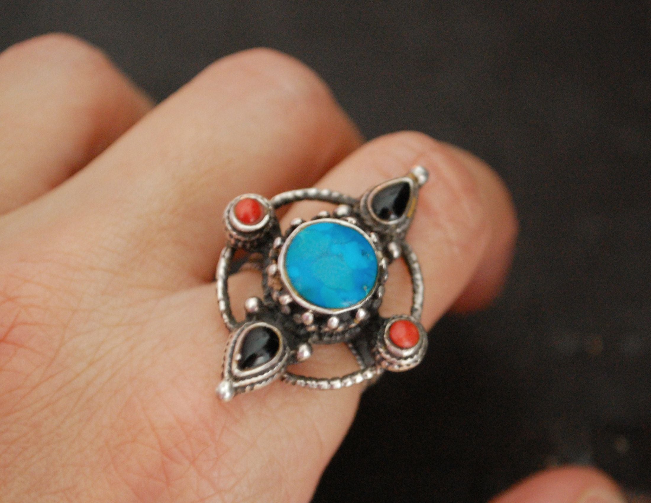 Vintage Nepali Turquoise, Coral and Onyx Ring