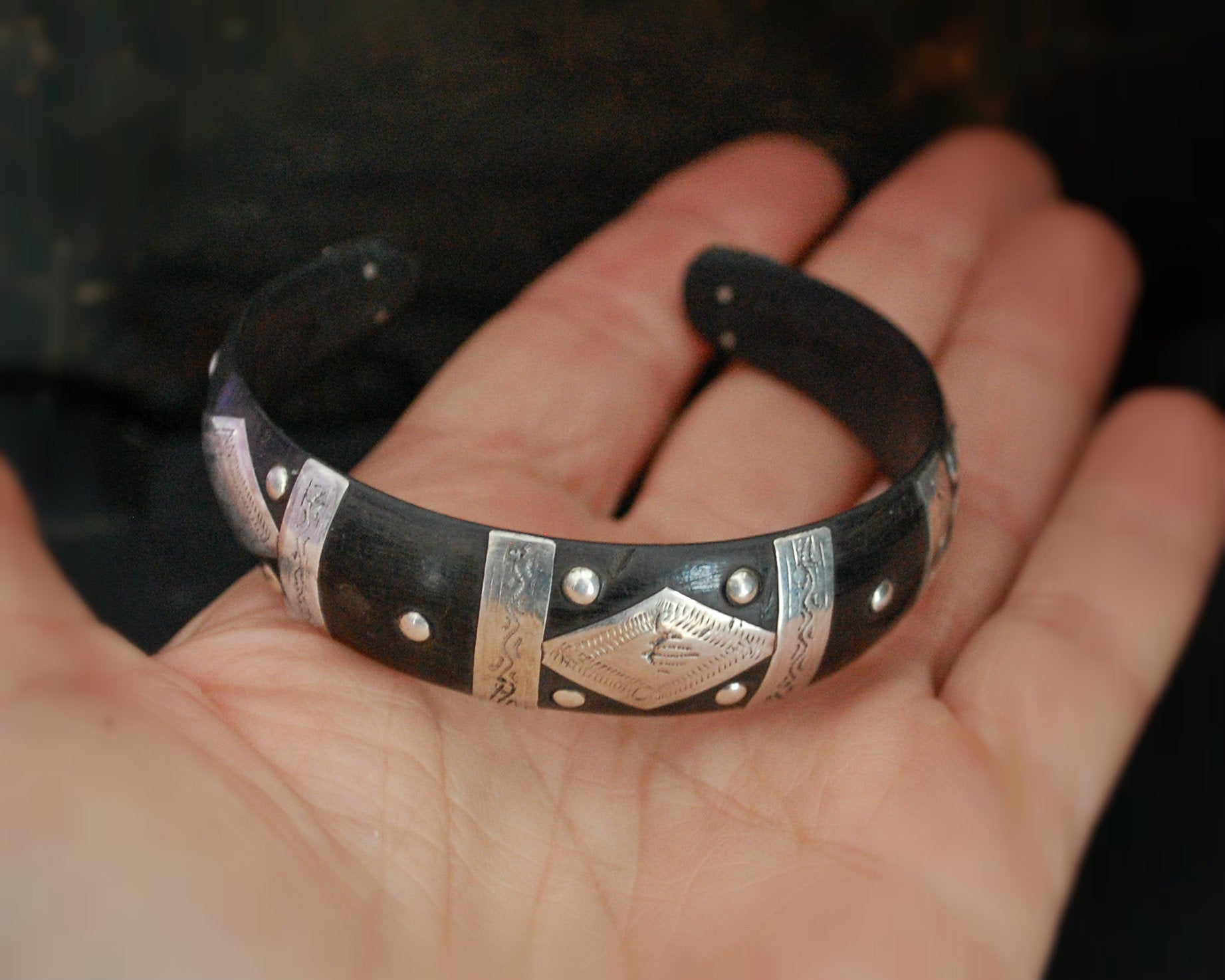 Tuareg Silver Cuff Bracelet with Engravings