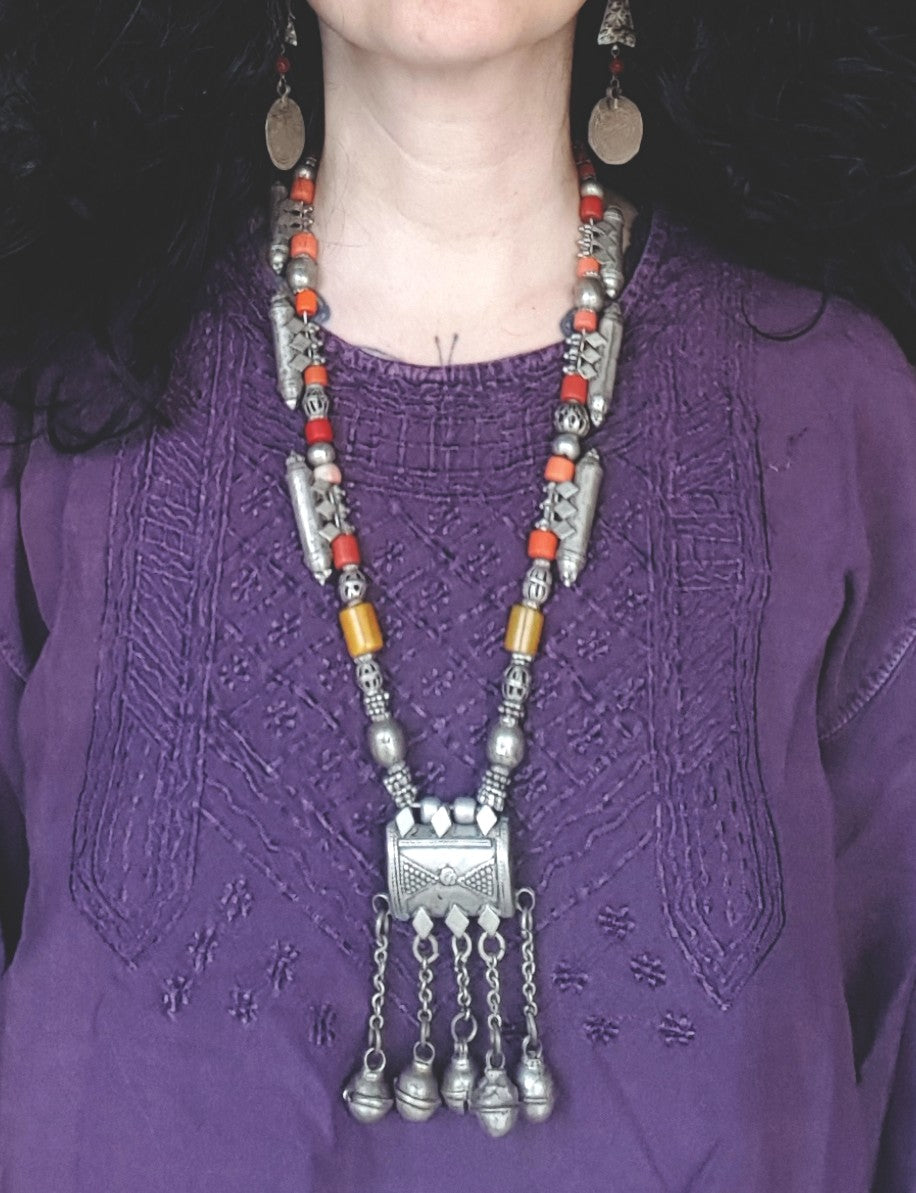 Bold Yemeni Silver Hirz Pendant Necklace