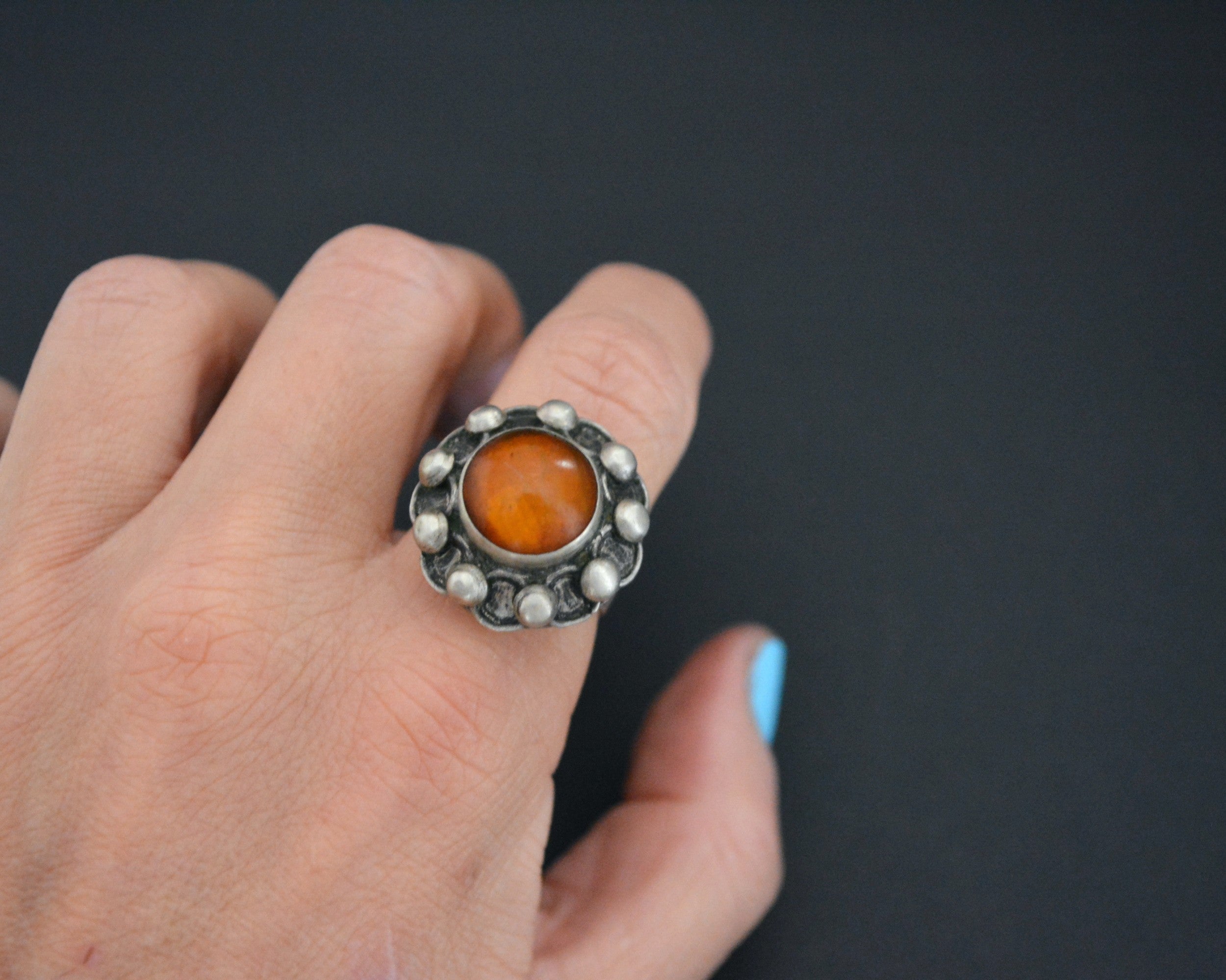 Ethnic Older Amber Ring - Size 7.5