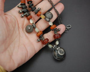 Ethnic Amber Mother of Pearl Silver Beads Necklace
