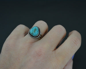 Native American Navajo Turquoise Ring - Size 5.75