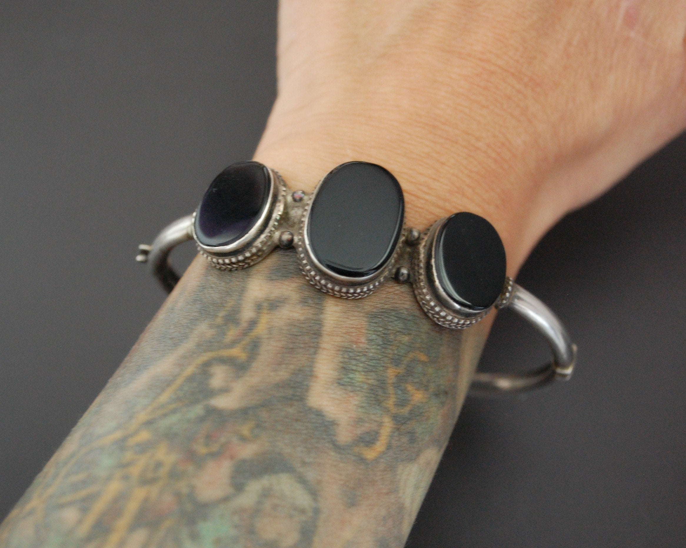 Vintage Onyx Bracelet from India - Hinged