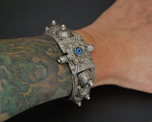 Yemeni Bedouin Hinged Silver Bracelet with Blue Glass