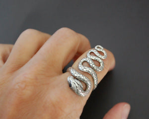 Snake Ring with Onyx Eyes - Size 7