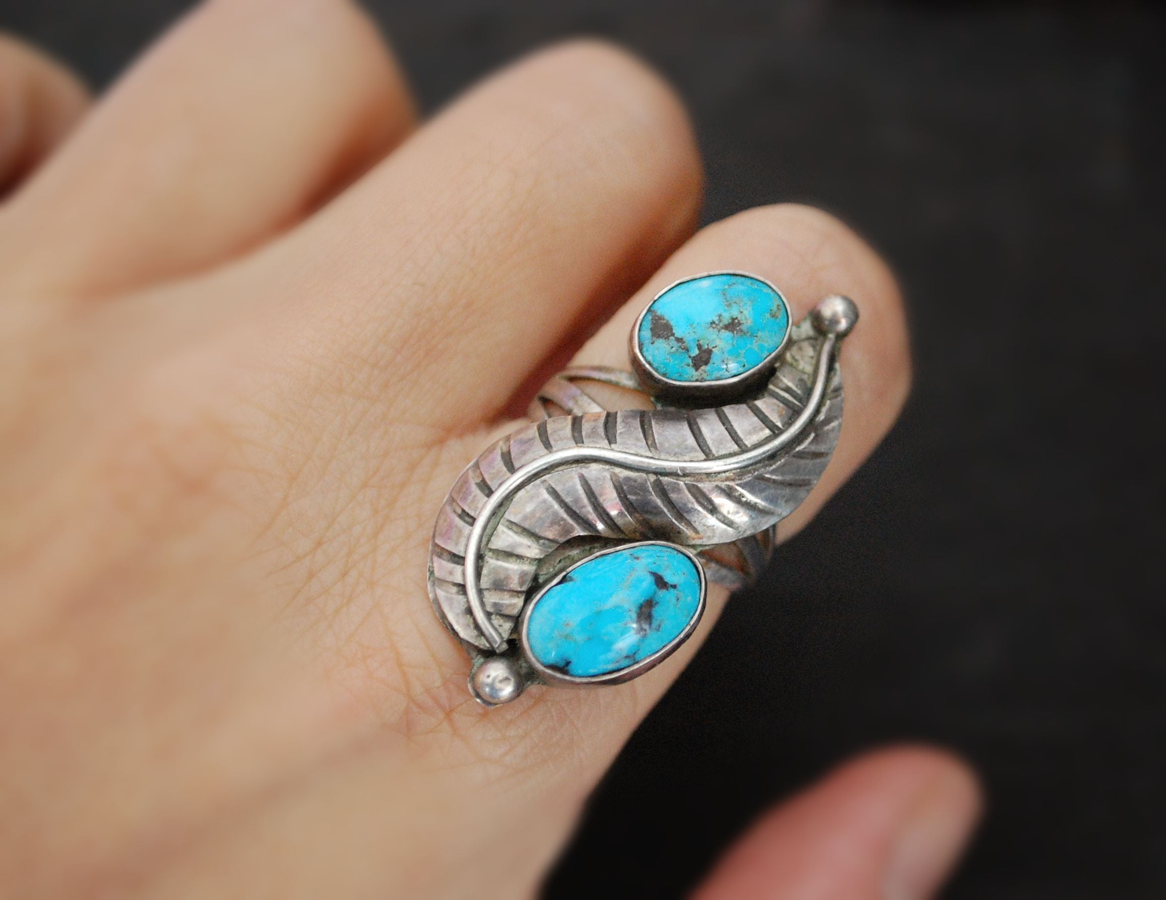 Navajo Turquoise Feather Ring - Size 7
