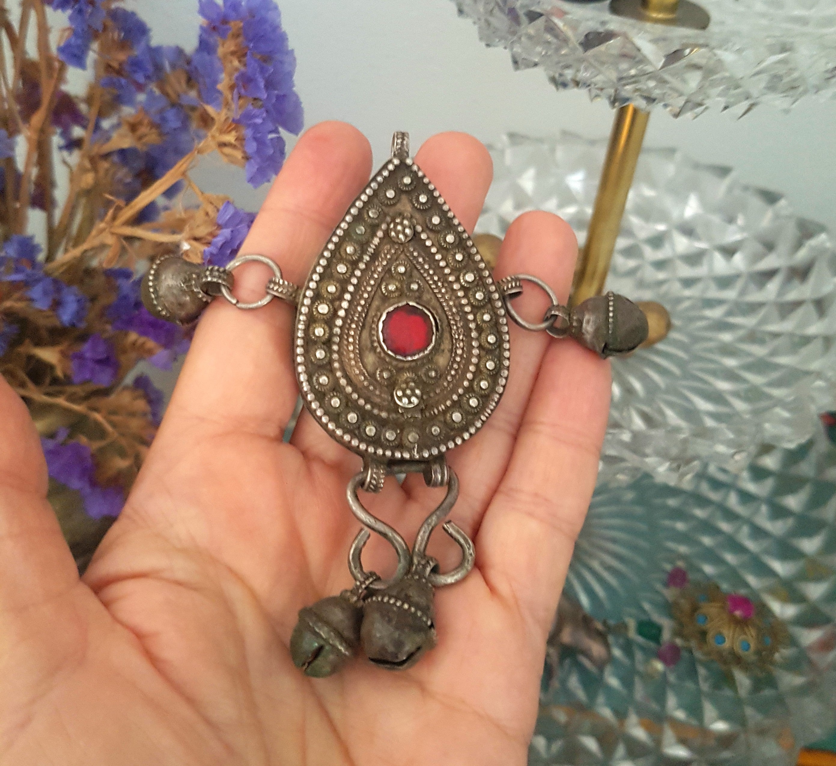 Yemeni Openable Box Pendant with Bells