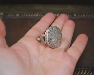Turkmen Deer Ring with Crescent Moon - Size 7