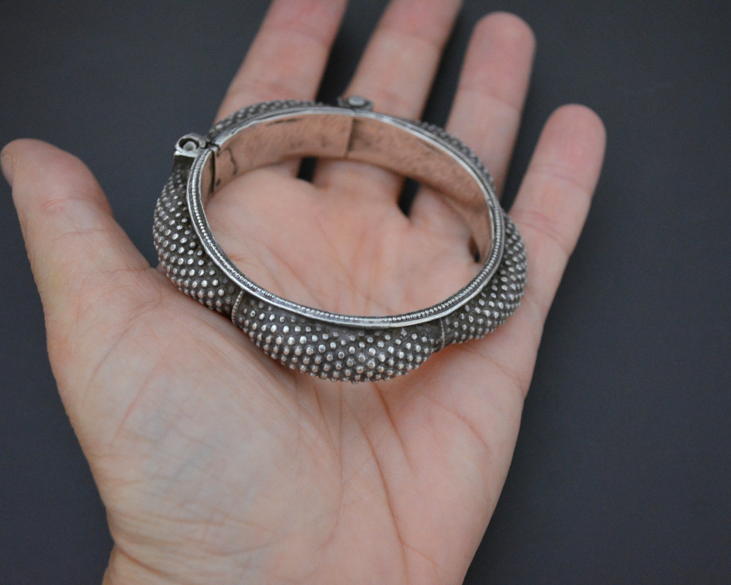 Small Ethnic Tribal Indian Silver Bracelet - Hinged