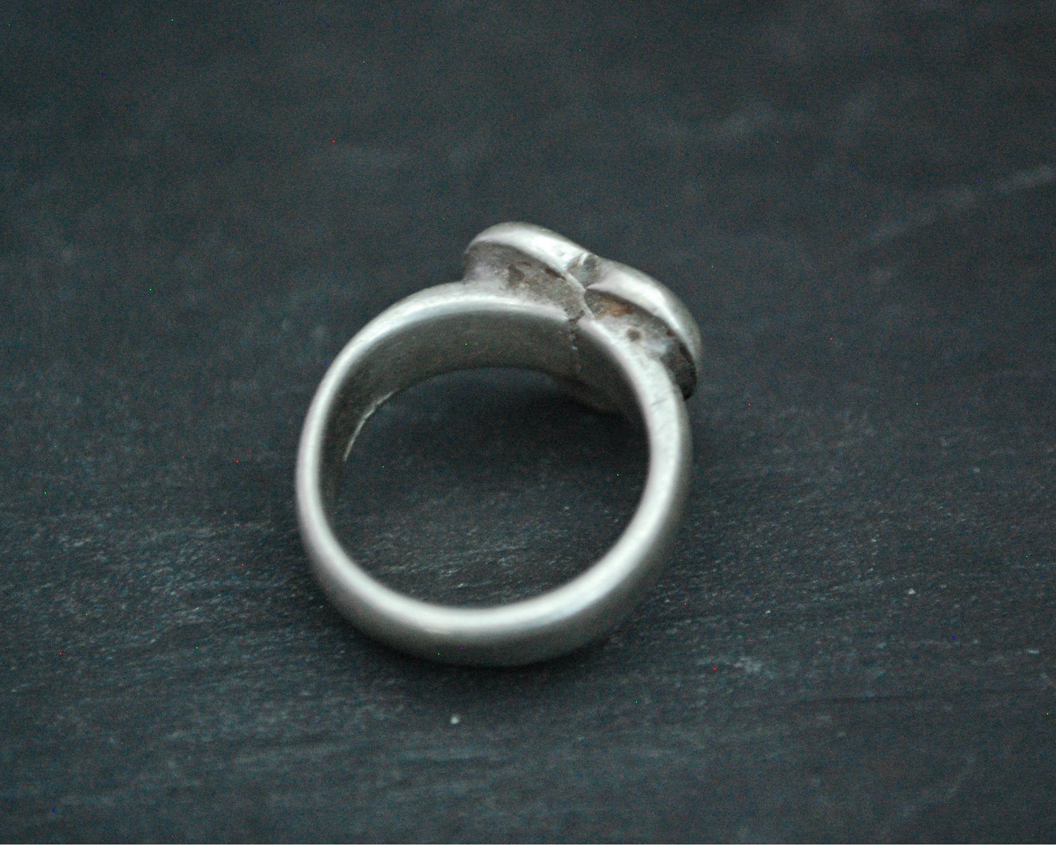 Indian Tribal Heart Ring - Size 6 /6.5