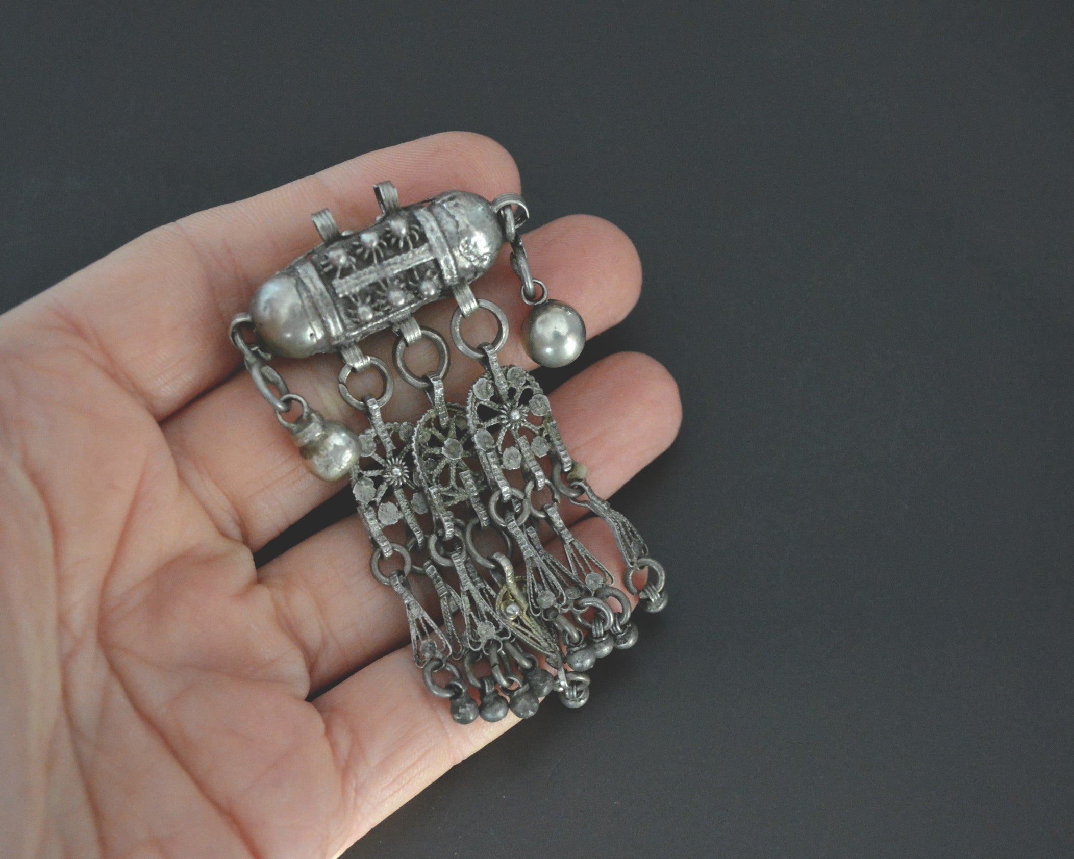 Yemeni Silver Hirz Pendant with Dangles