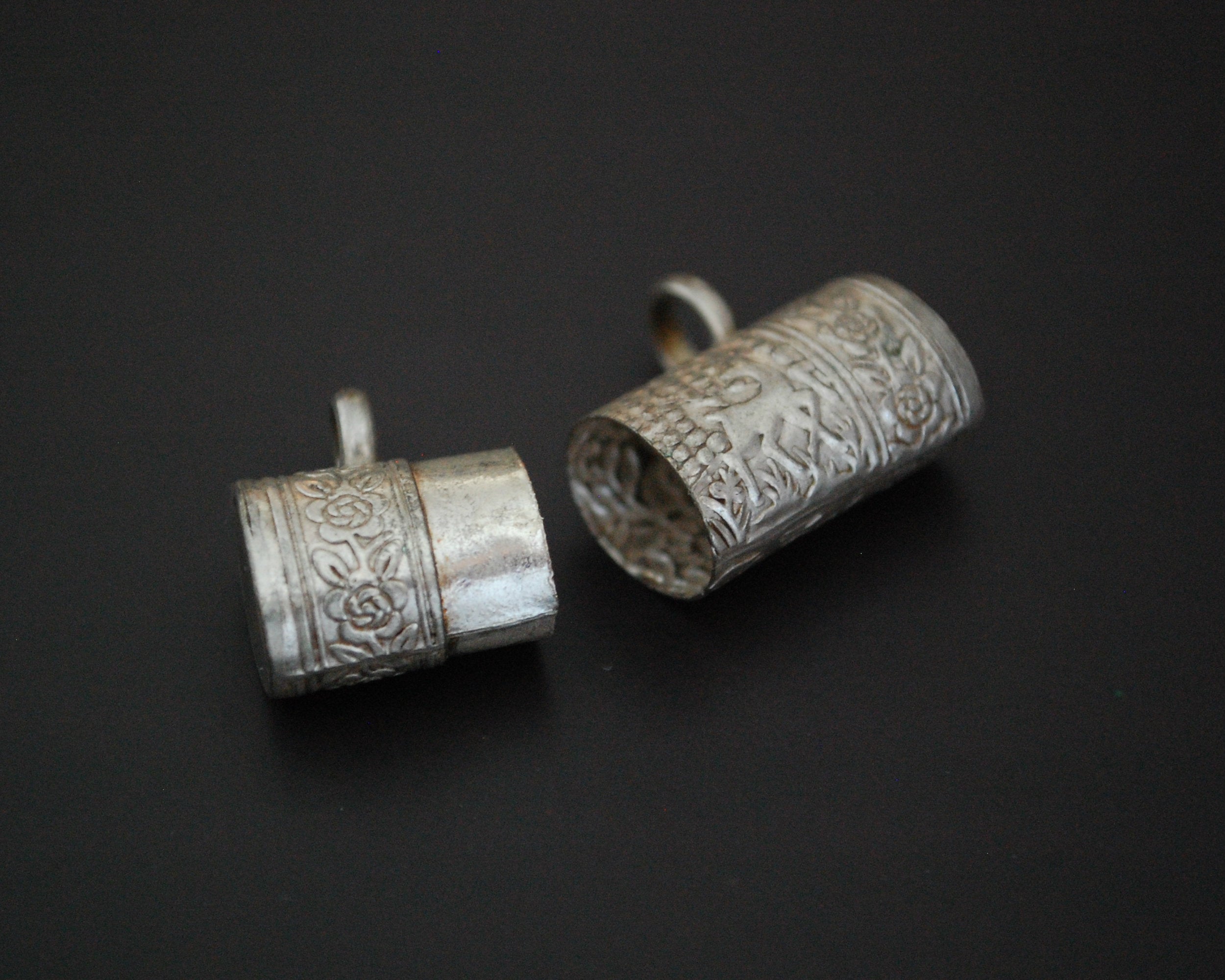 Openable Silver Box Amulet Pendant with Deer and Flowers