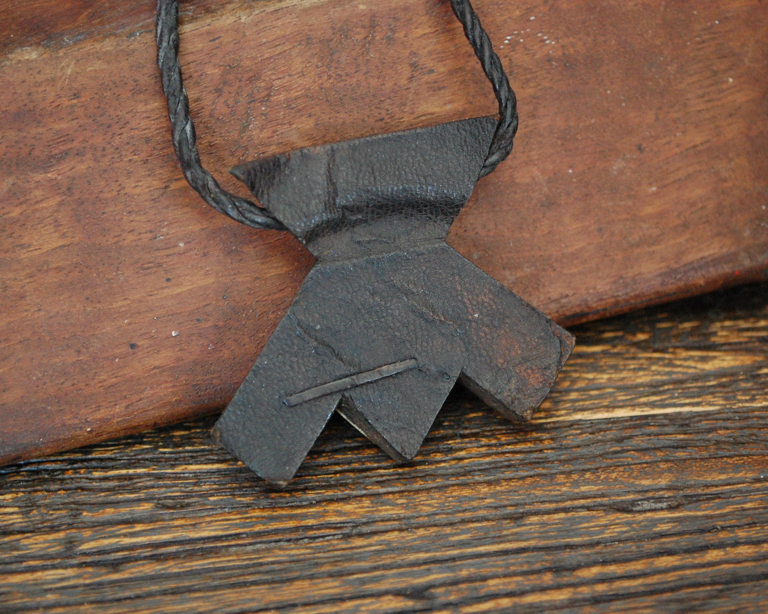 Tuareg Khomeissa Shell and Leather Amulet Pendant