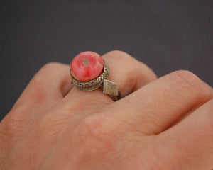 Antique Yemeni Bedouin Ring with Old Glass - Size 5.25