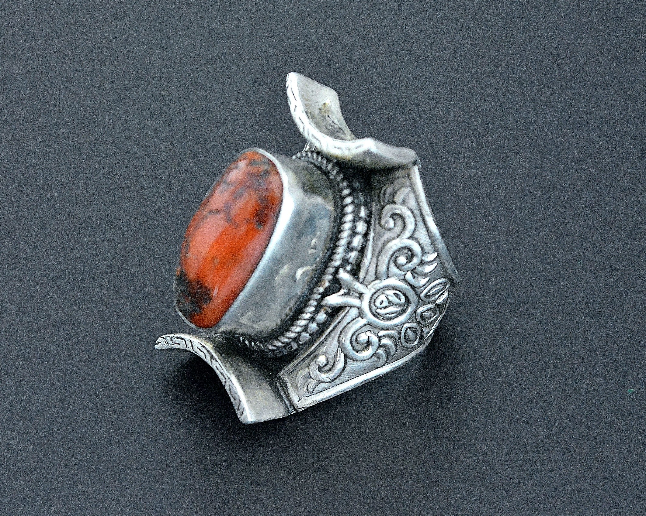 Bold Nepali Coral Saddle Ring - Size 8.75