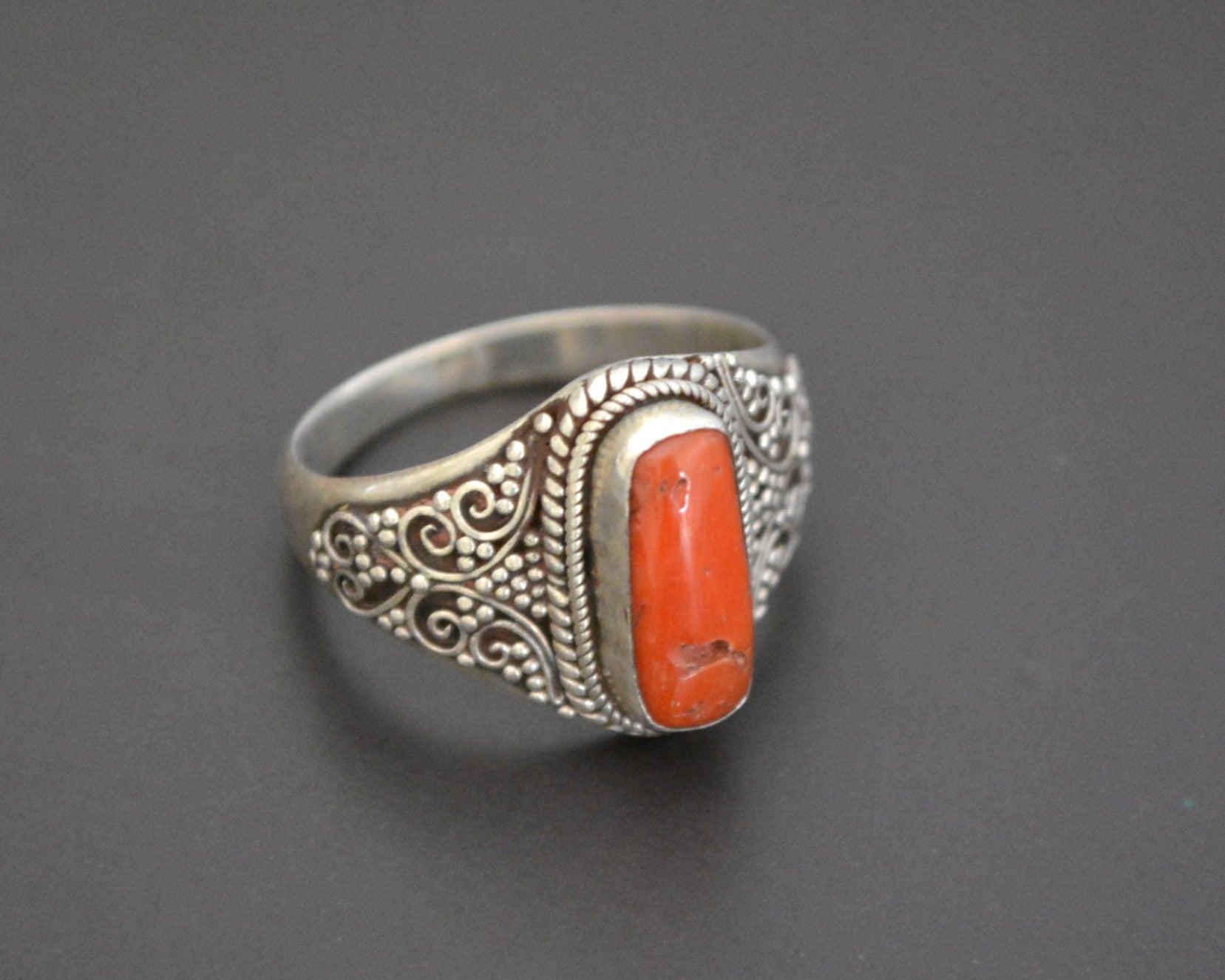 Vintage Nepali Coral Ring - Size 8 & 8.75