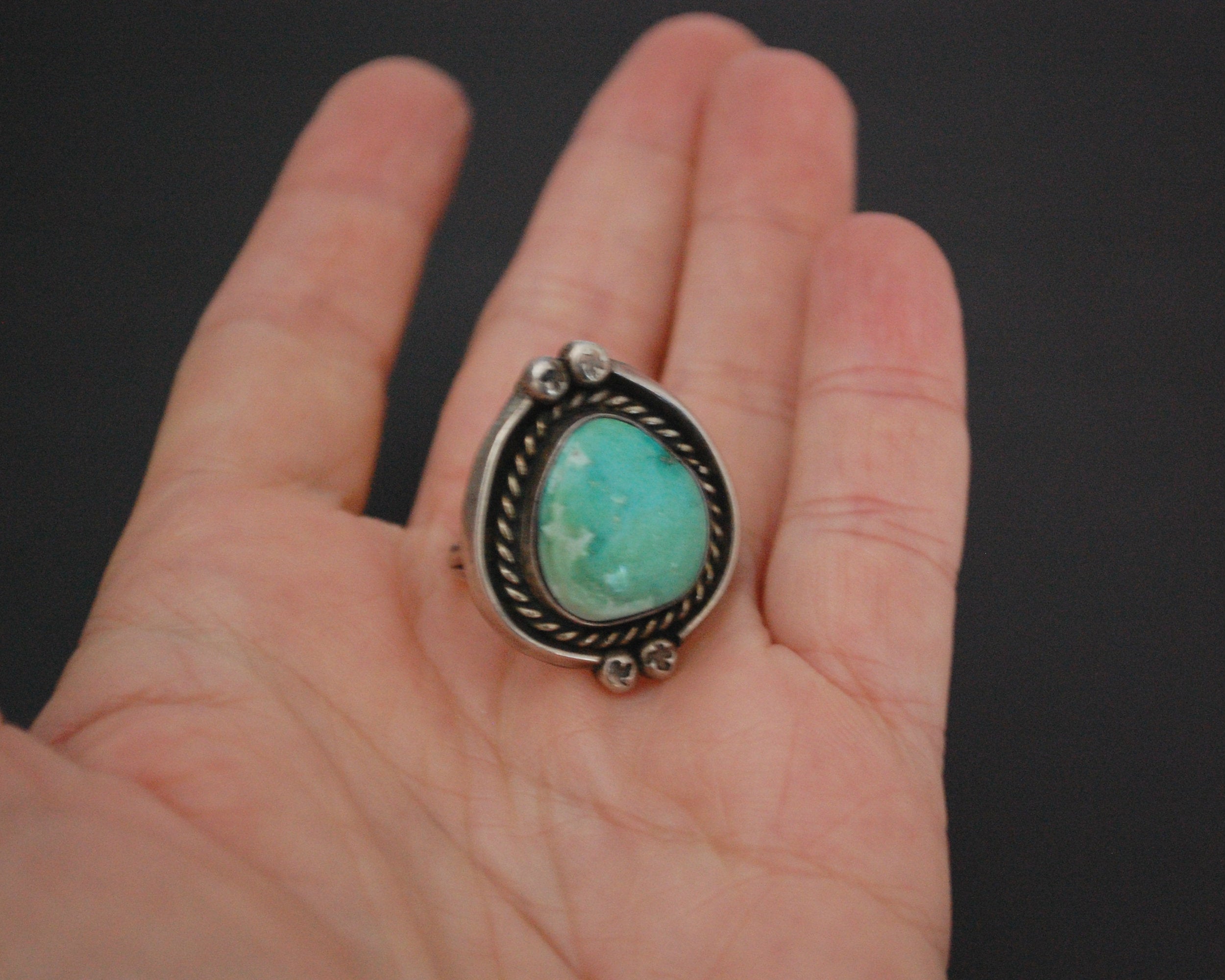 Native American Navajo Turquoise Ring - Size 6.25