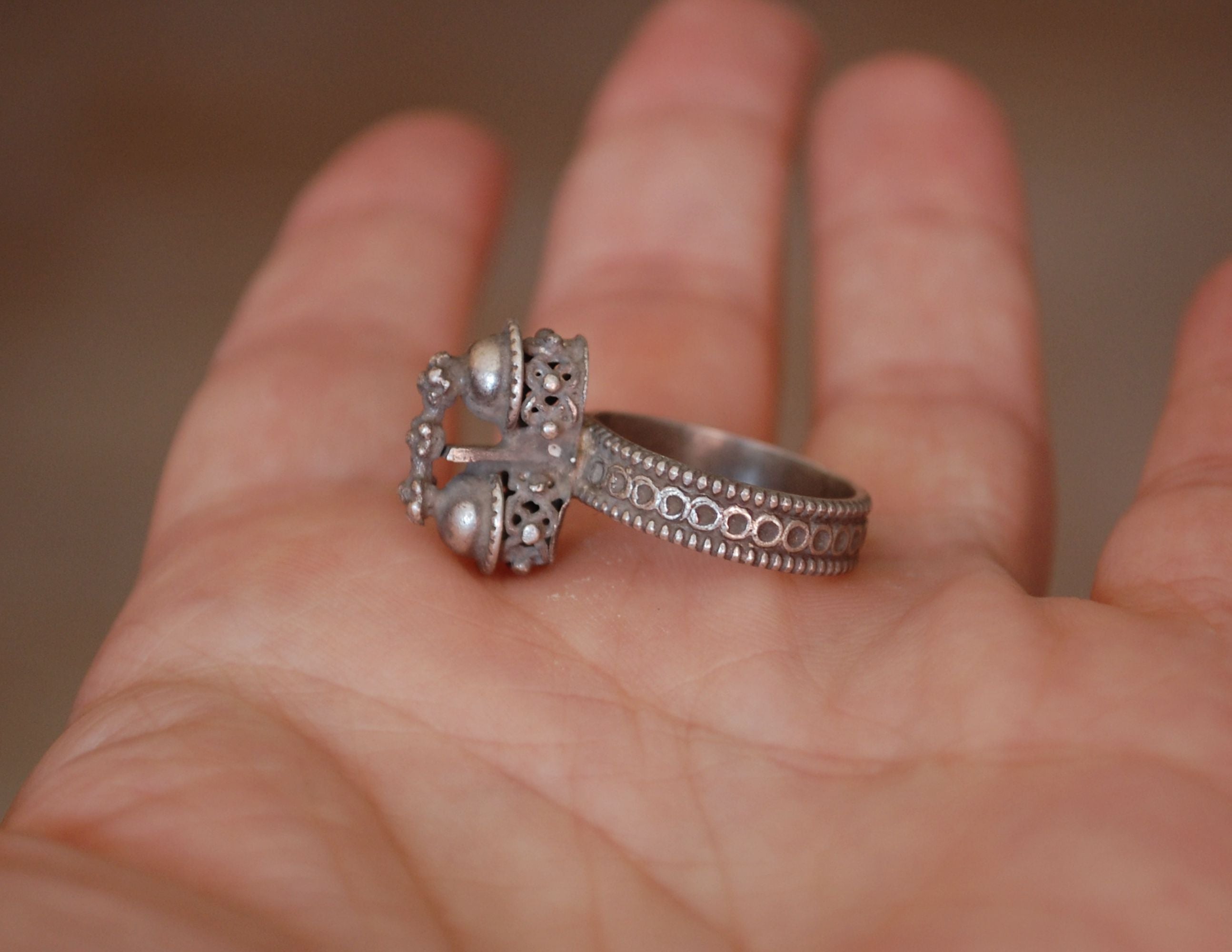 Antique Rajasthani Silver Ring - Size 5.25