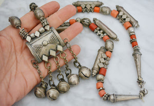 Bold Yemeni Silver Hirz Pendant Necklace