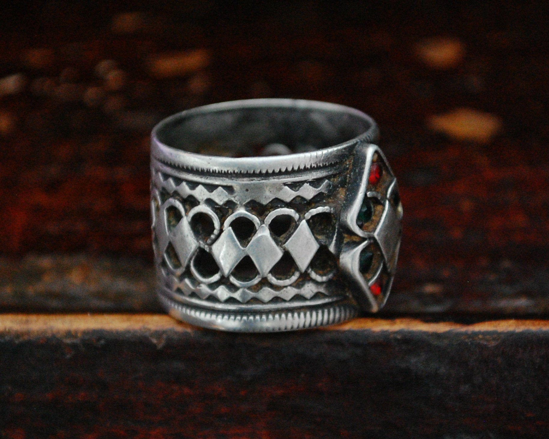 Antique Afghani Openwork Band Ring with Glass Stones - Size 7.5